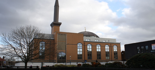 Flurry of mosque closures, despite Government exemption
