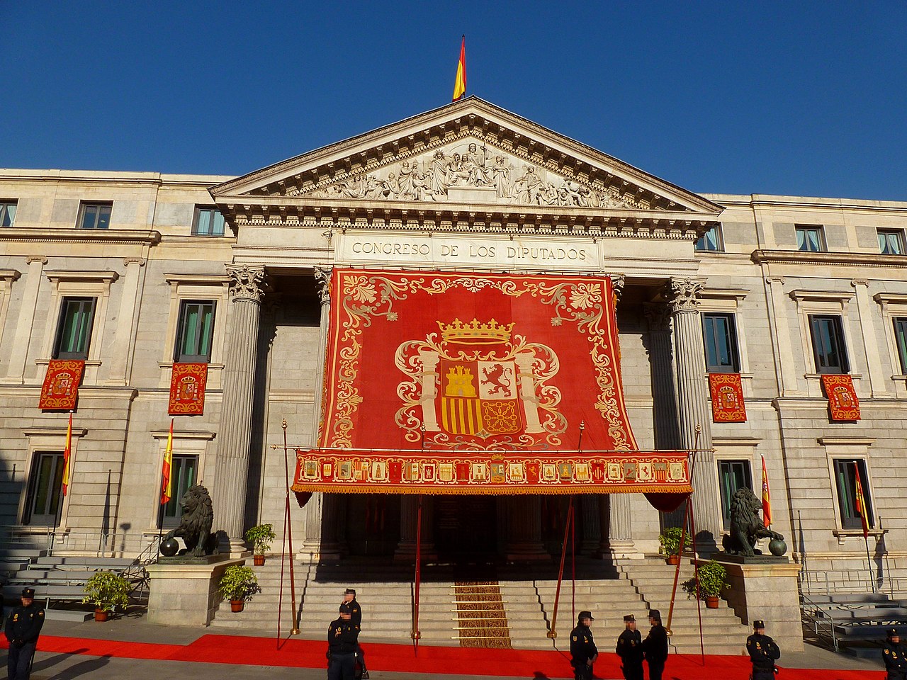 Madrid overturns controversial Jumilla ban targeting Muslim religious gatherings