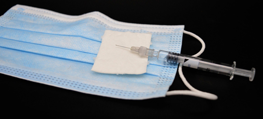 Covid-19: Variants, vaccines and masks