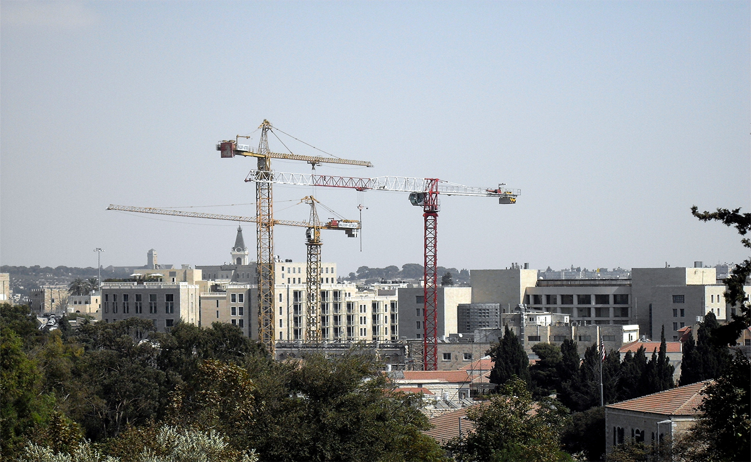 UN and EU condemn Israel legalising settlements